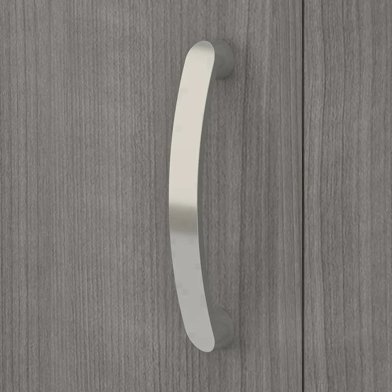 Universeller Wandschrank mit Türen und Einlegeböden