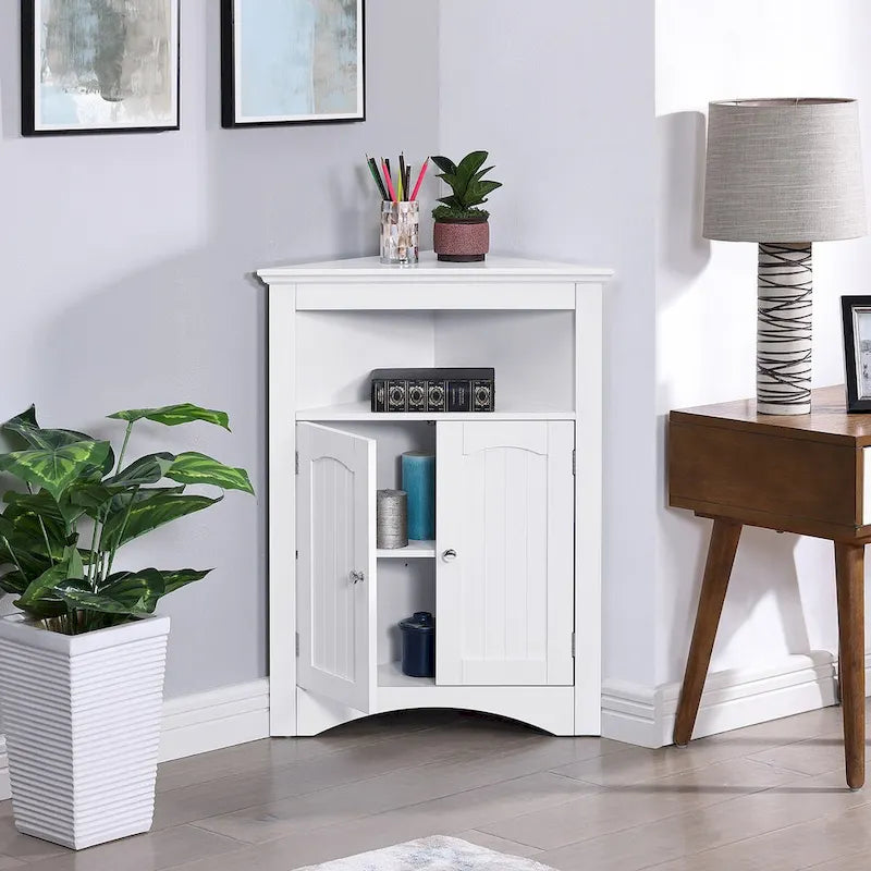 Freistehender Eckschrank mit Türen und Regalen