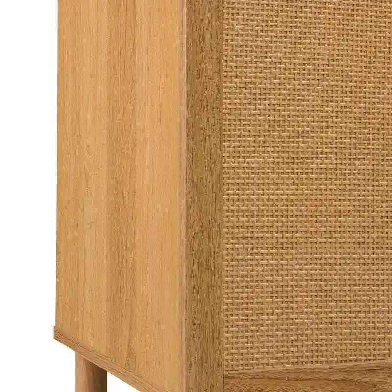 Brauner 2-türiger Schrank mit Rattaneinsätzen